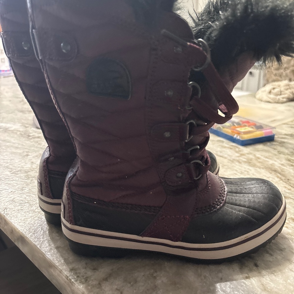 Youth Sorel Snow boots